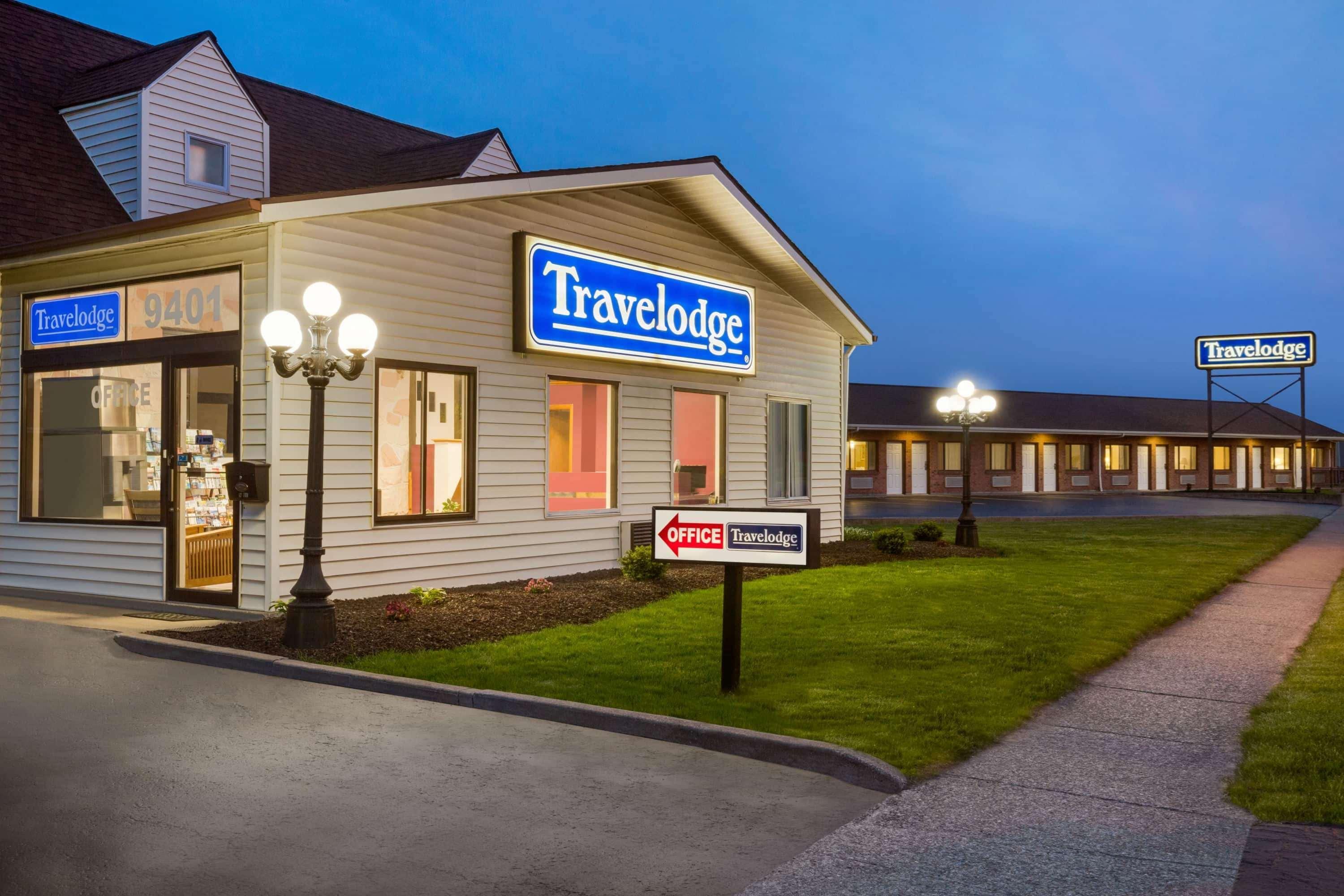 Travelodge by Wyndham Niagara Falls - New York Exteriör bild