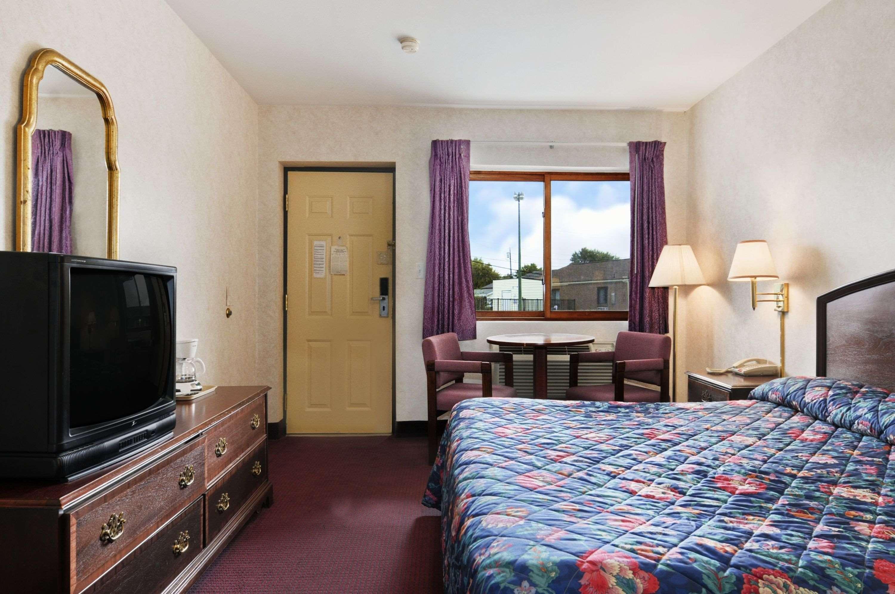 Travelodge by Wyndham Niagara Falls - New York Exteriör bild