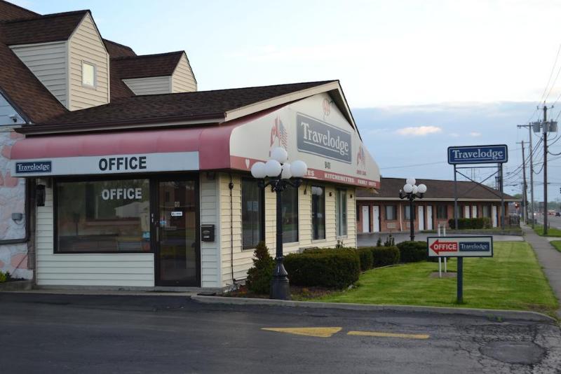 Travelodge by Wyndham Niagara Falls - New York Exteriör bild